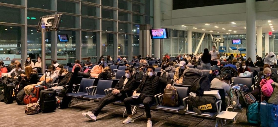 Desde Canadá, regresaron al país 298 colombianos en un vuelo de carácter humanitario